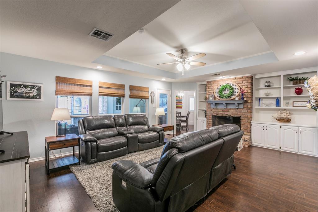 506 Lazy Acres Drive