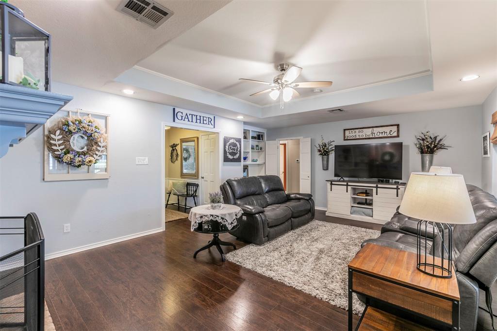 506 Lazy Acres Drive