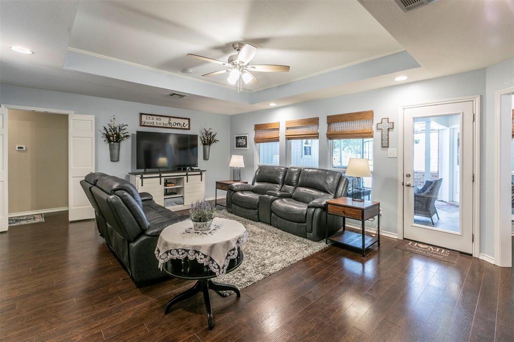 506 Lazy Acres Drive