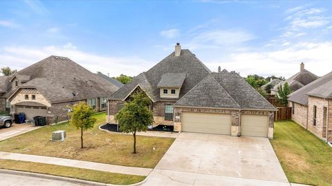 1149 Blue Sky Lane Burleson TX 76058