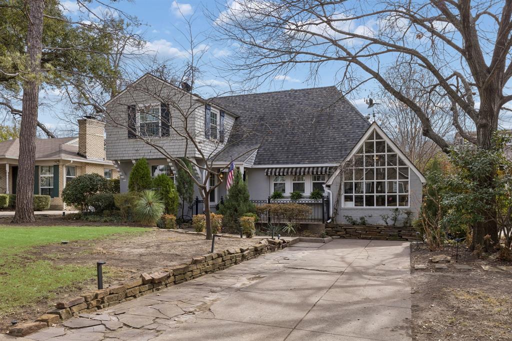 6820 Casa Loma Avenue