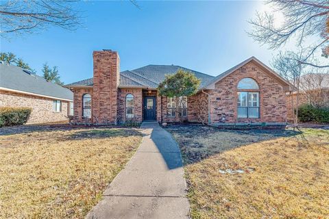 2036 Lavaca Trail Carrollton TX 75010