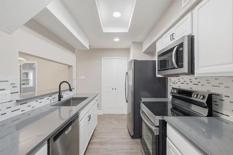 2415 Nebulus Drive Garland TX 75044