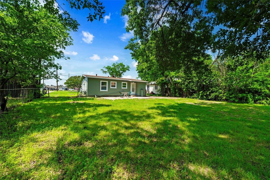 V O Davis - Residential