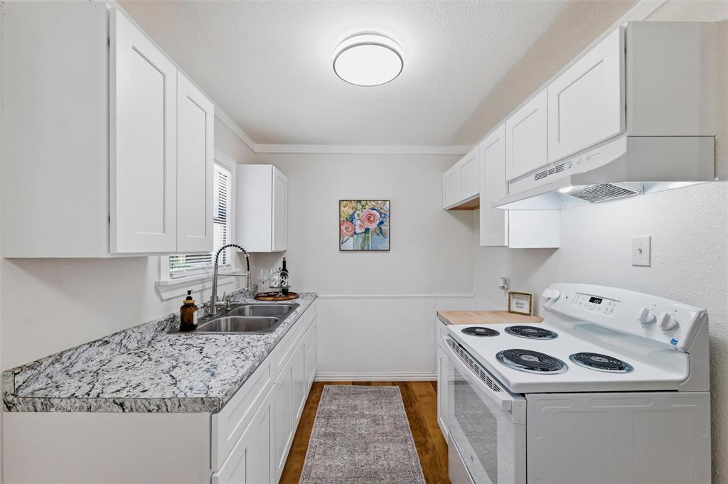 V O Davis - Residential