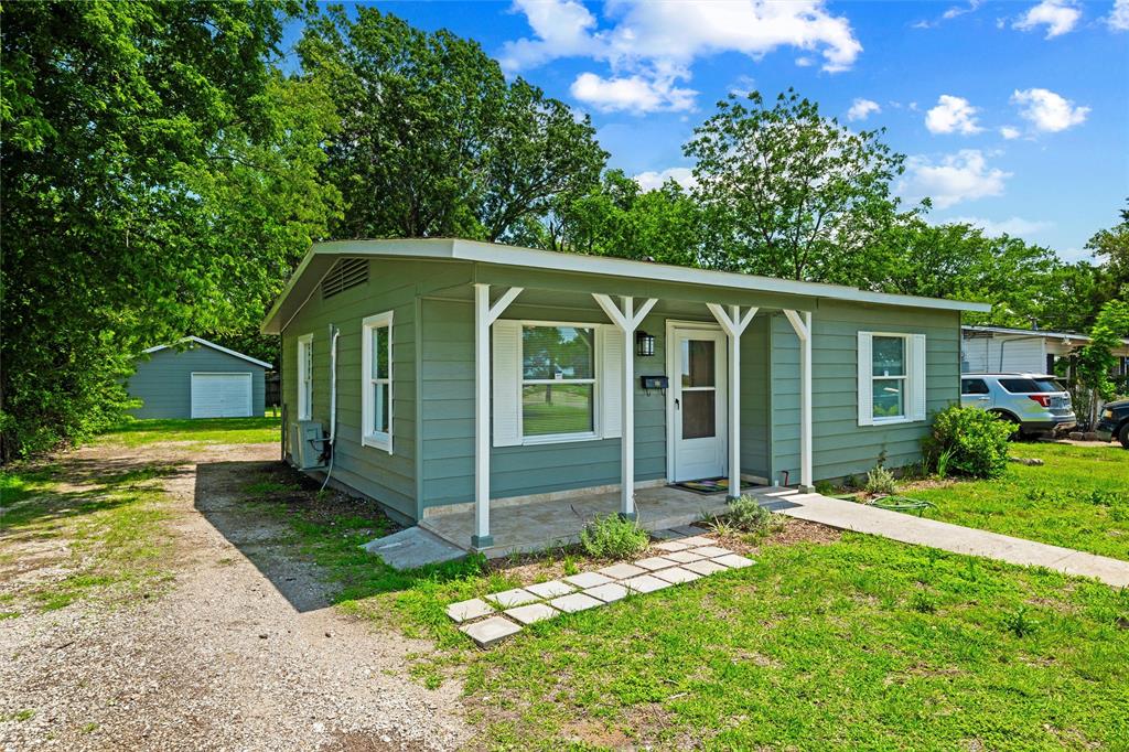 V O Davis - Residential