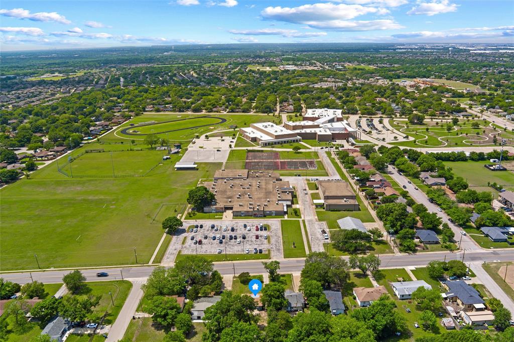 V O Davis - Residential