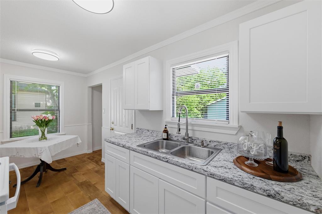 V O Davis - Residential