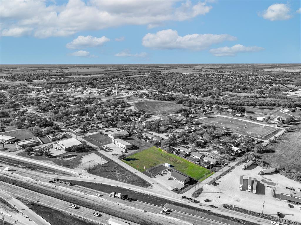 College Add - Commercial Lease