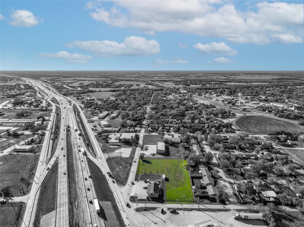 College Add - Commercial Lease