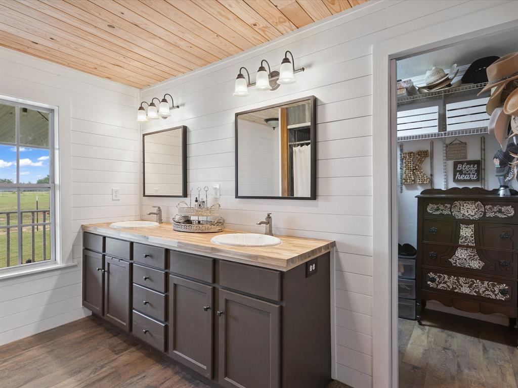 Meadow Ranch Estates - Residential