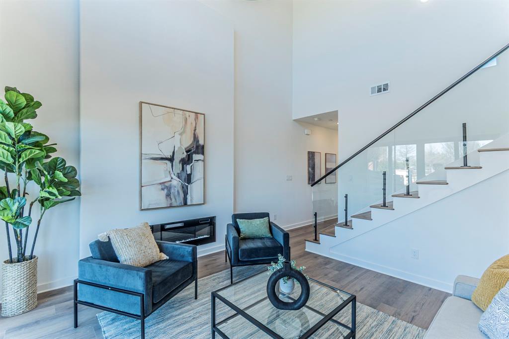 1432 Mars Lander Lane