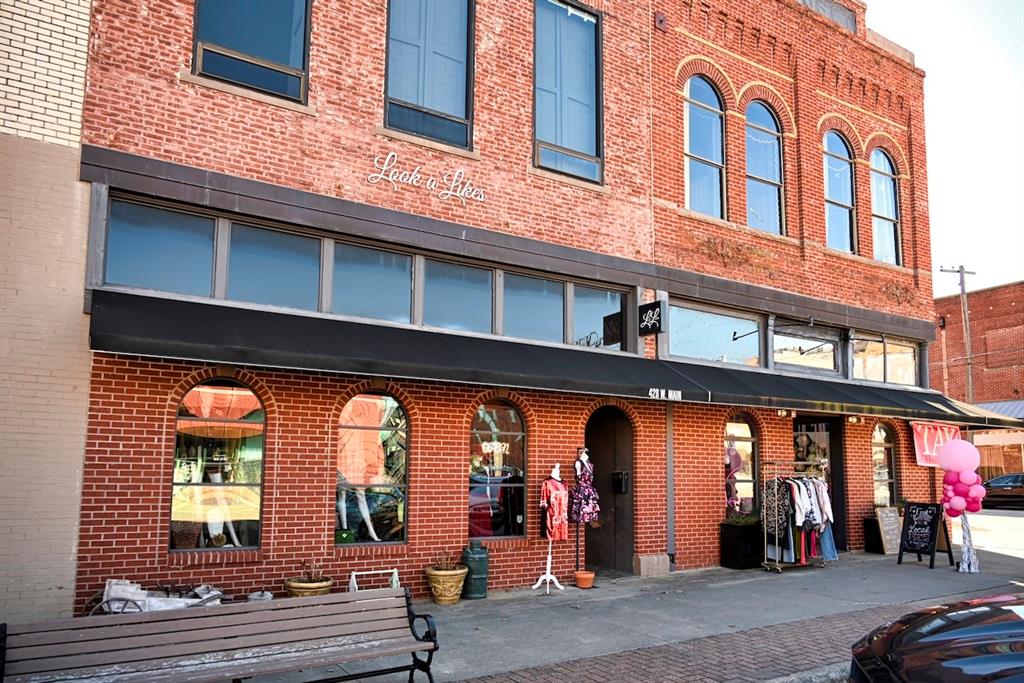 430 W Main
