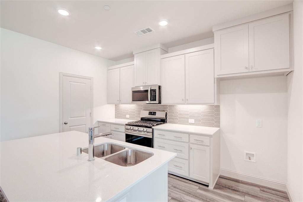 PARK VISTA (CFR), BLOCK C, LOT 16 - Residential Lease