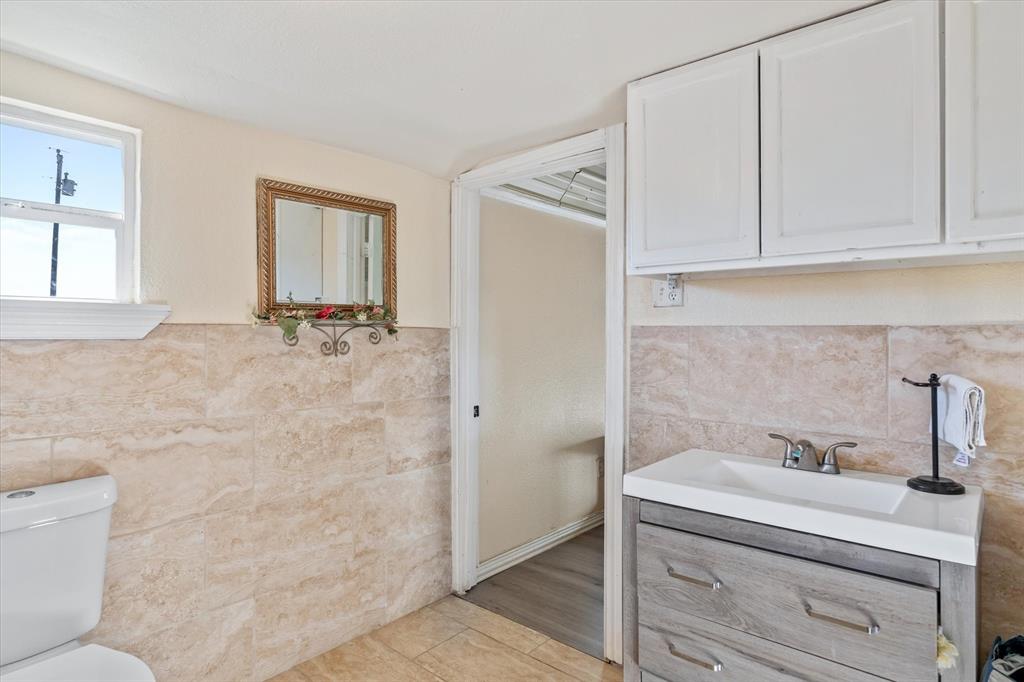 R C Morris Surv Abs #506 - Land