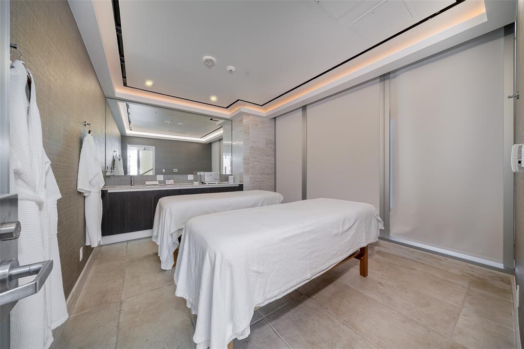 Bleu Ciel - Residential