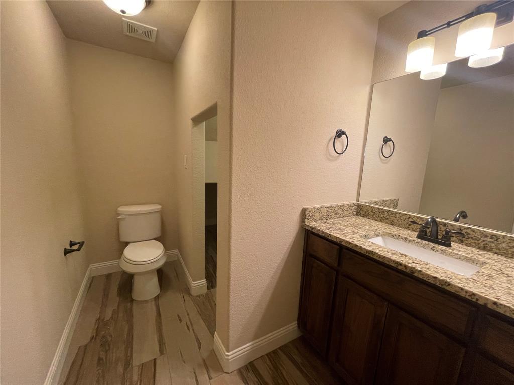 Chapin Commons Add - Residential Lease