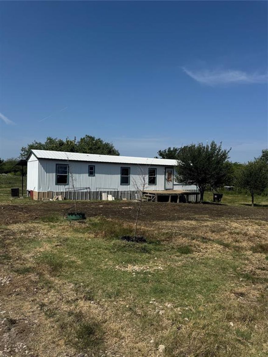 Owner finance opportunity, 2 bed 1 bath.