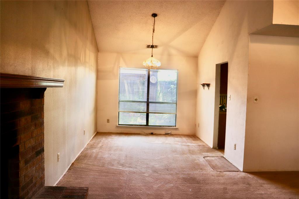 Oak Hollow Grand Prairie - Residential