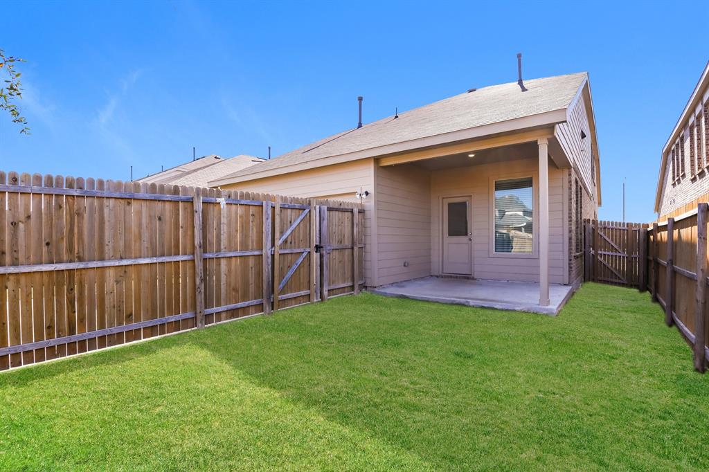 Northpointe Ph 6 - Residential Lease