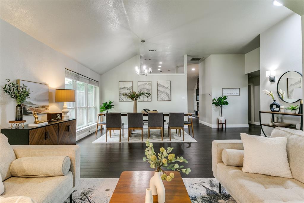 4323 Country Lane