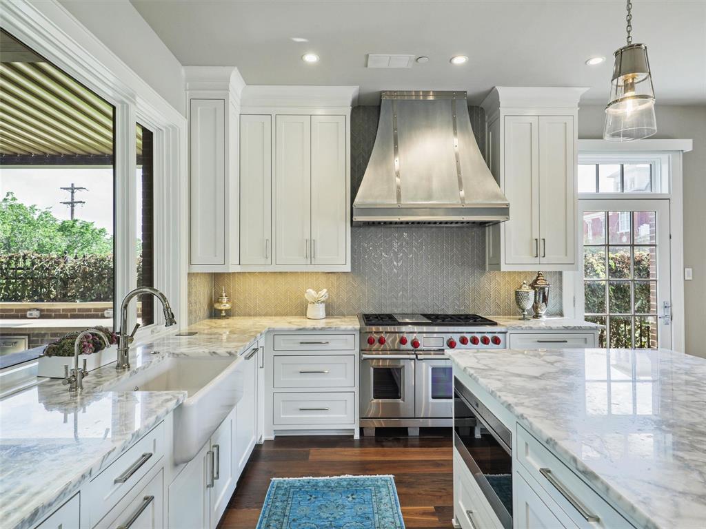 Garden District & Ph C Brownst - Residential