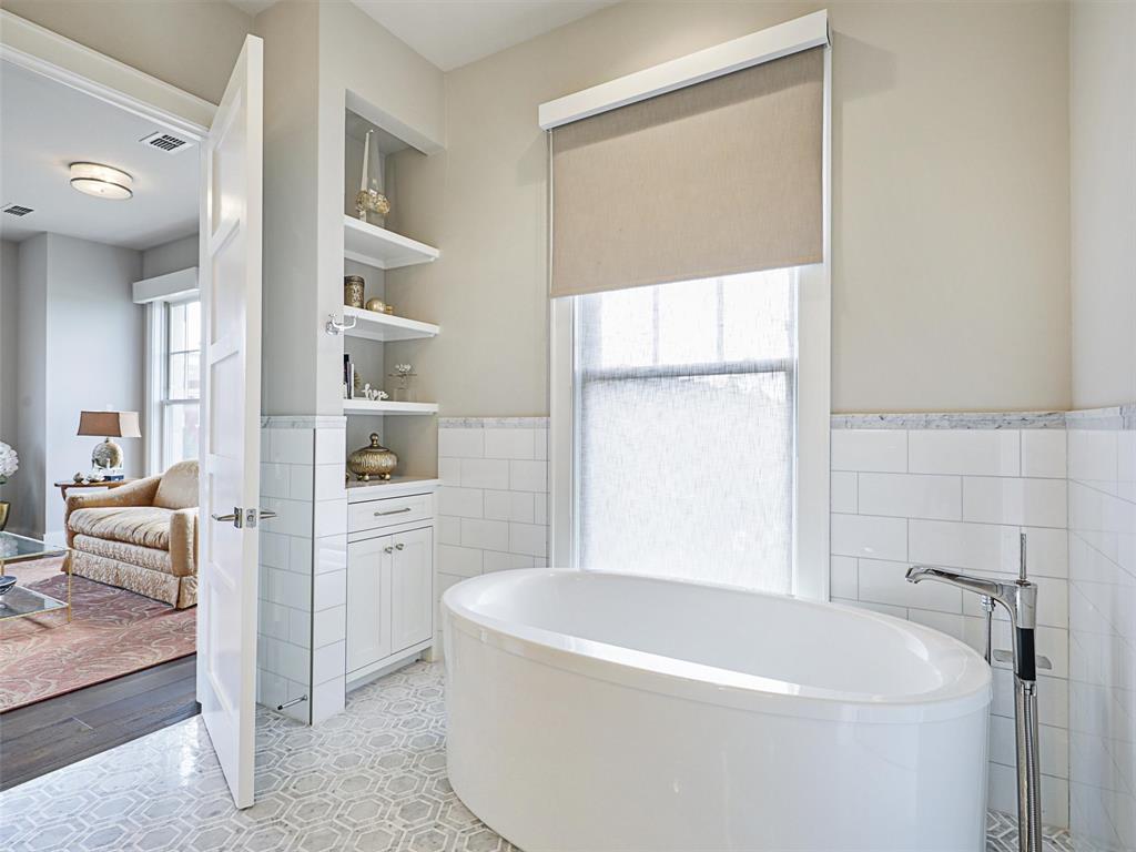 Garden District & Ph C Brownst - Residential