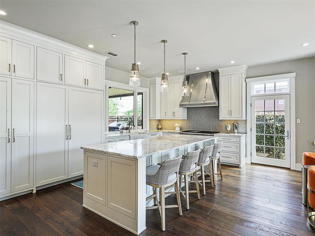 Garden District & Ph C Brownst - Residential