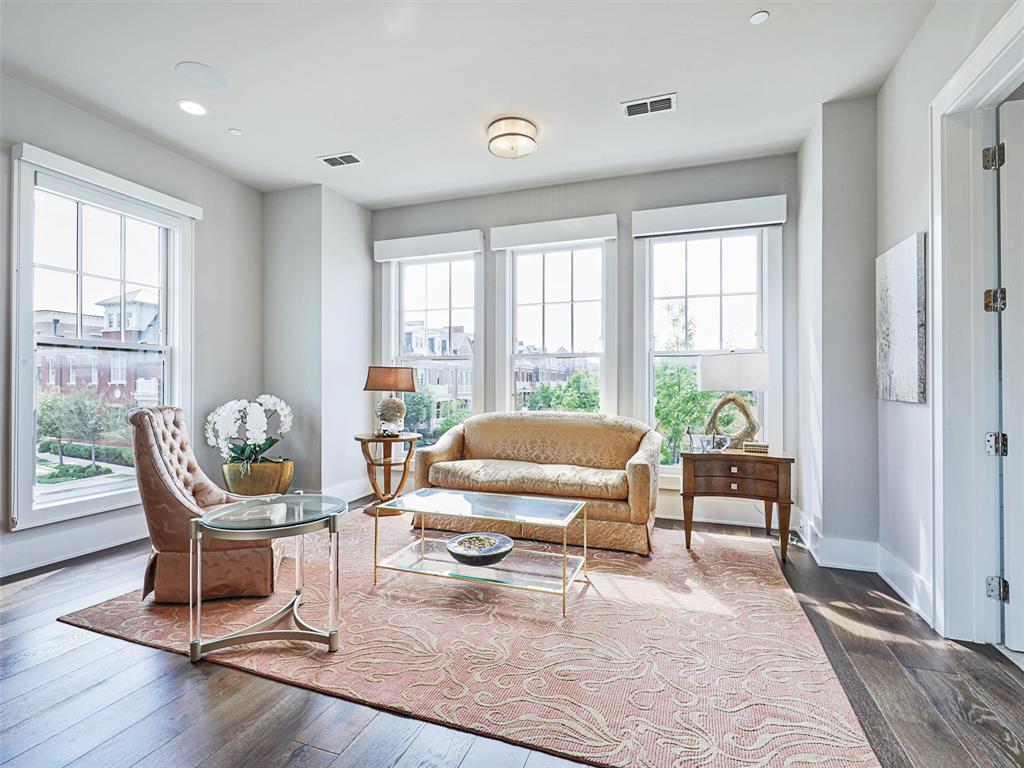 Garden District & Ph C Brownst - Residential