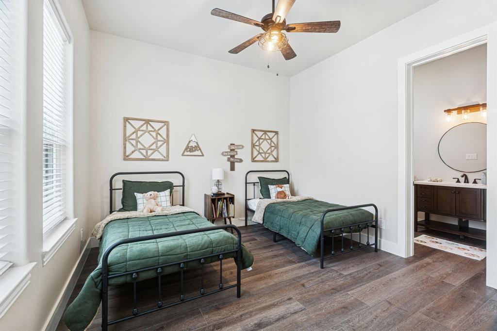 Willow Creek - Residential