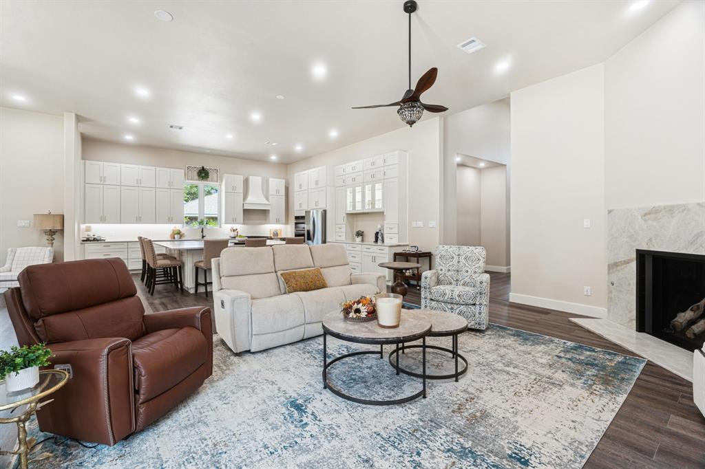 Willow Creek - Residential