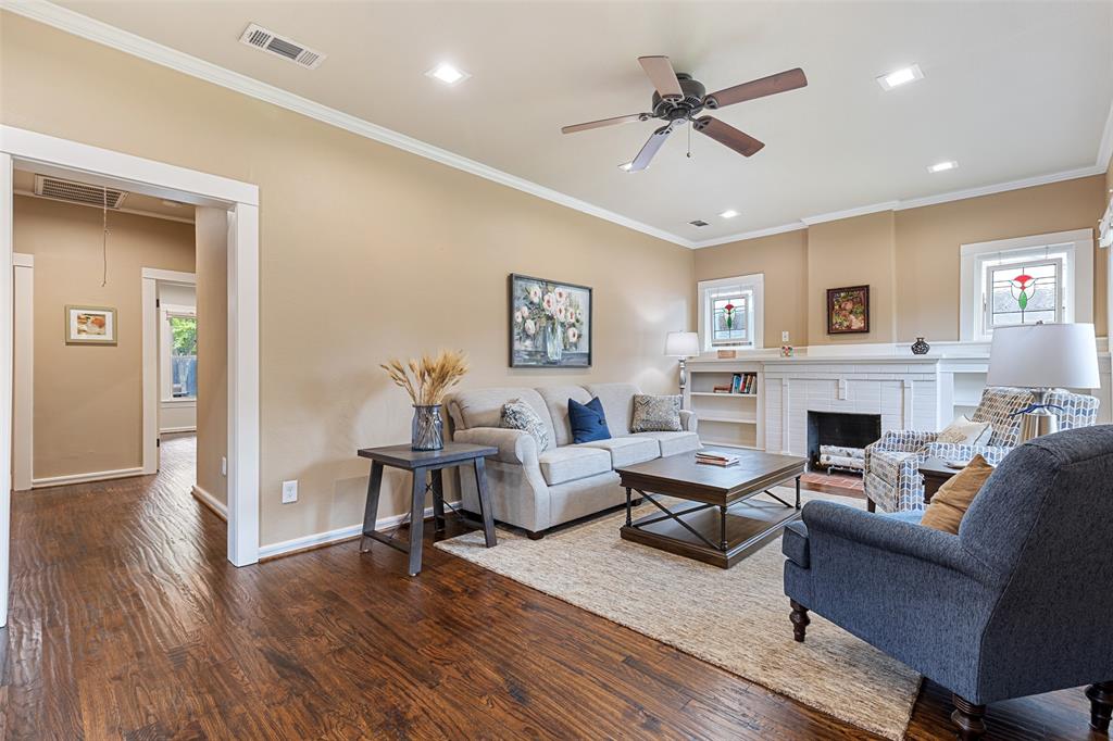 932 N Windomere Avenue