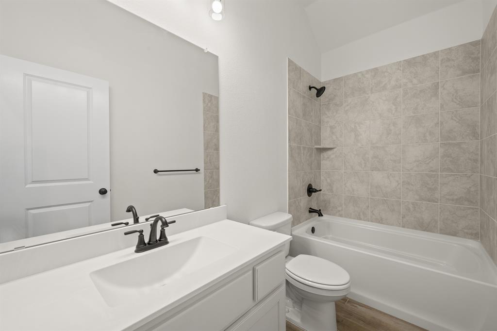 Abe's Landing - Residential