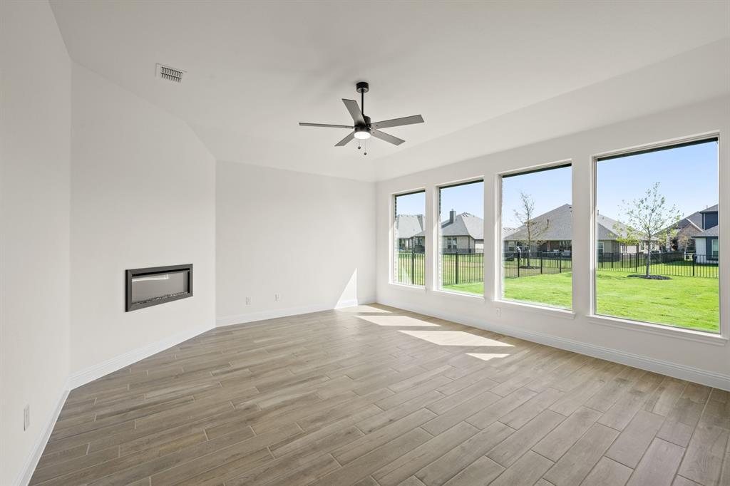 Abe's Landing - Residential