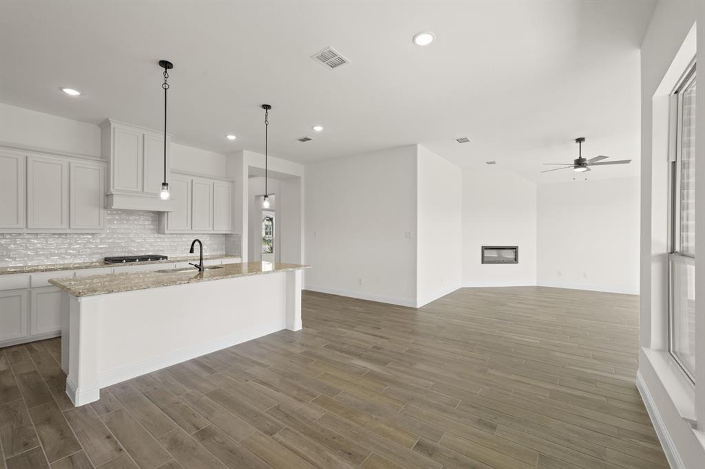 Abe's Landing - Residential