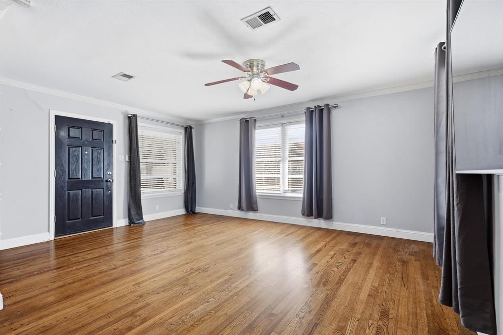 9403 Thornberry Lane