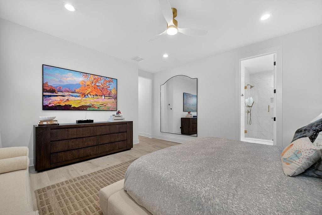 Creekside At Carter Square - Residential