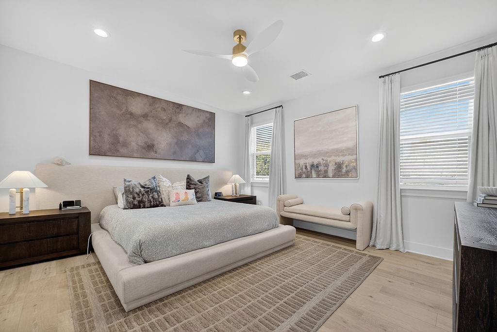 Creekside At Carter Square - Residential