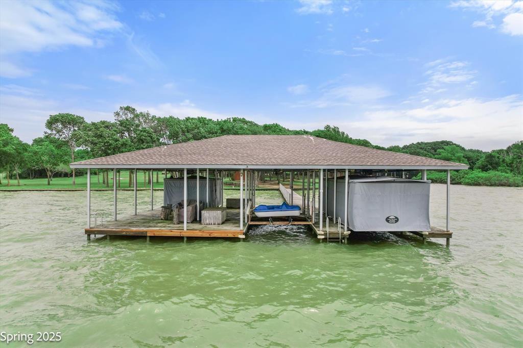 210 Bella Vista Lane