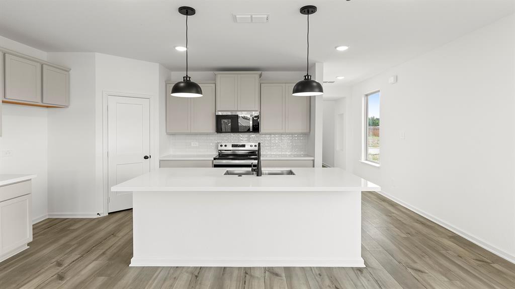 Keeneland 40S - Residential