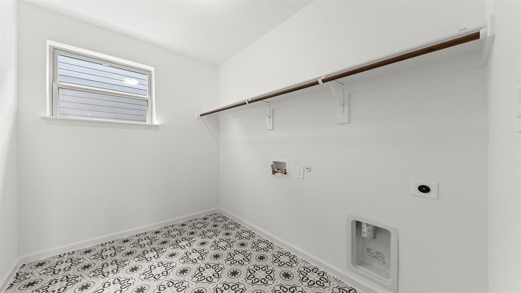 Keeneland 40S - Residential