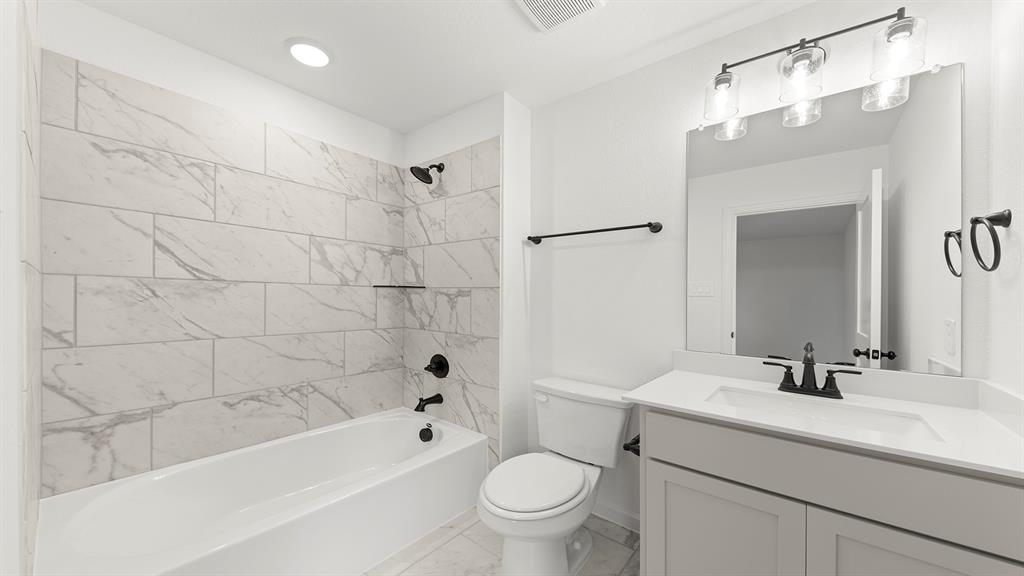 Keeneland 40S - Residential