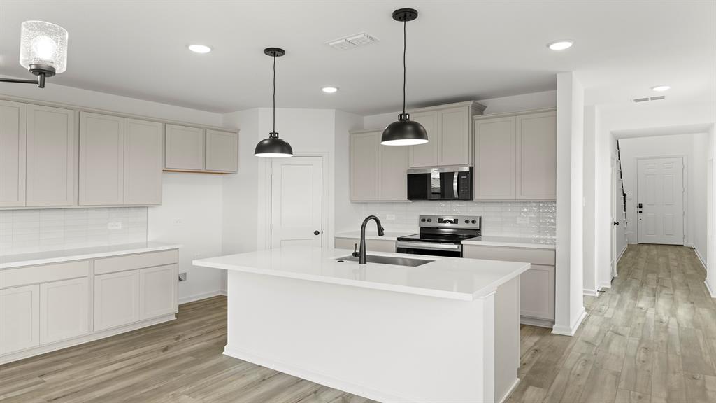 Keeneland 40S - Residential