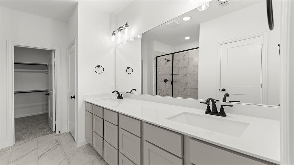 Keeneland 40S - Residential