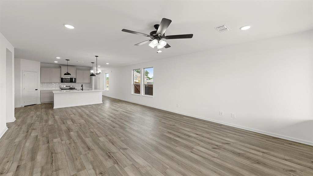 Keeneland 40S - Residential