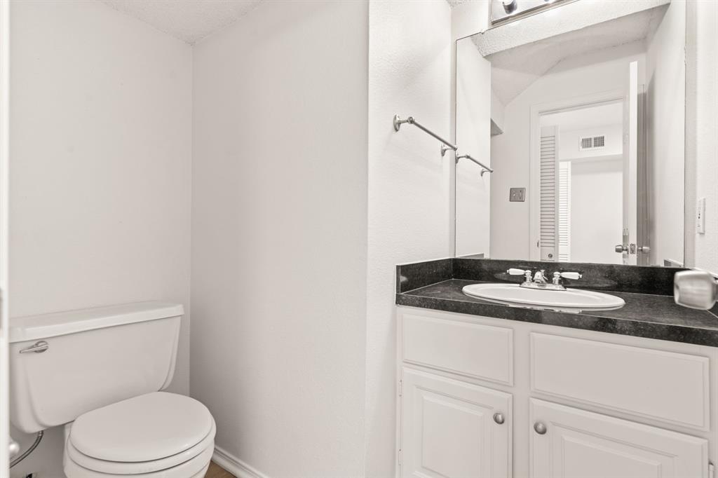 University Crossroad 01 & 02 - Residential