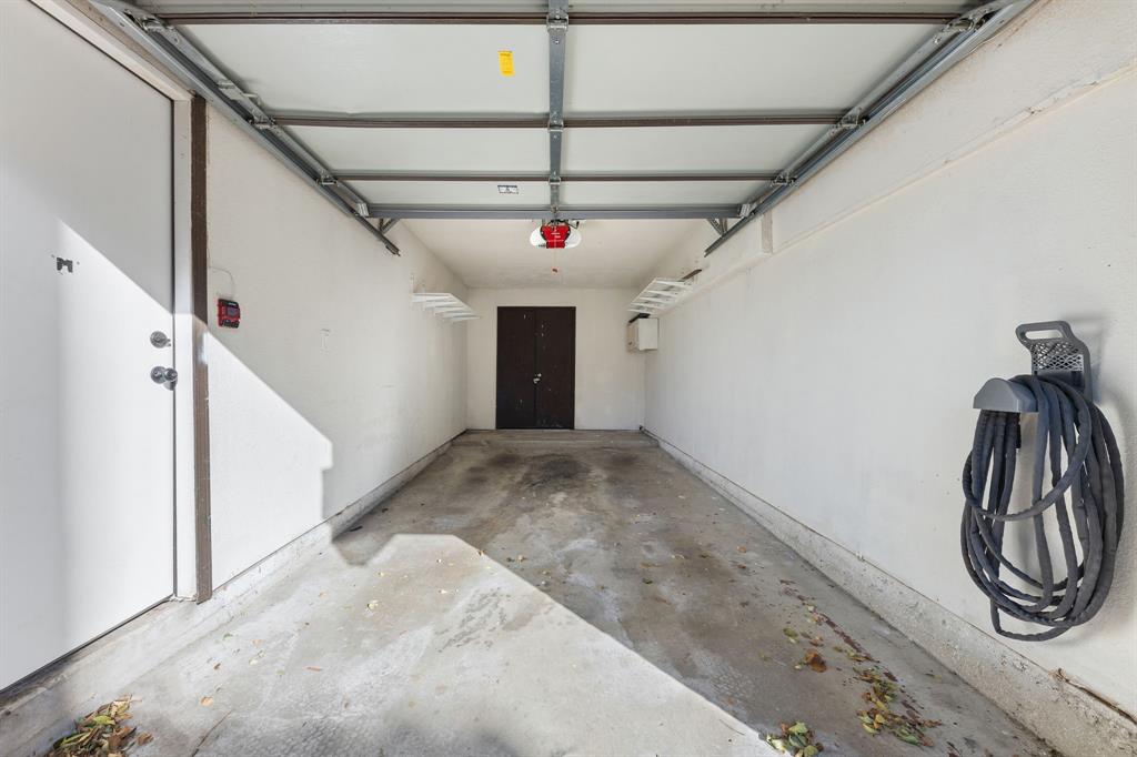 University Crossroad 01 & 02 - Residential