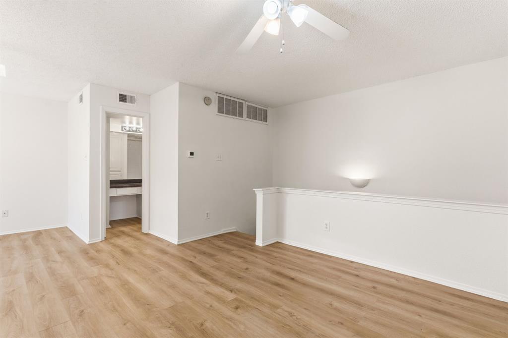 University Crossroad 01 & 02 - Residential