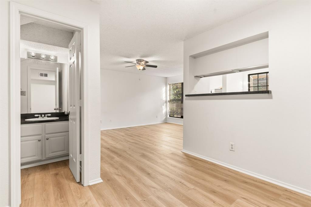 University Crossroad 01 & 02 - Residential