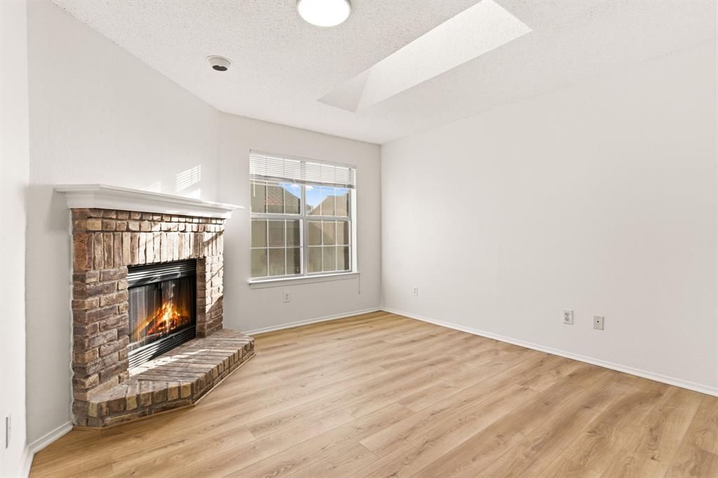 University Crossroad 01 & 02 - Residential